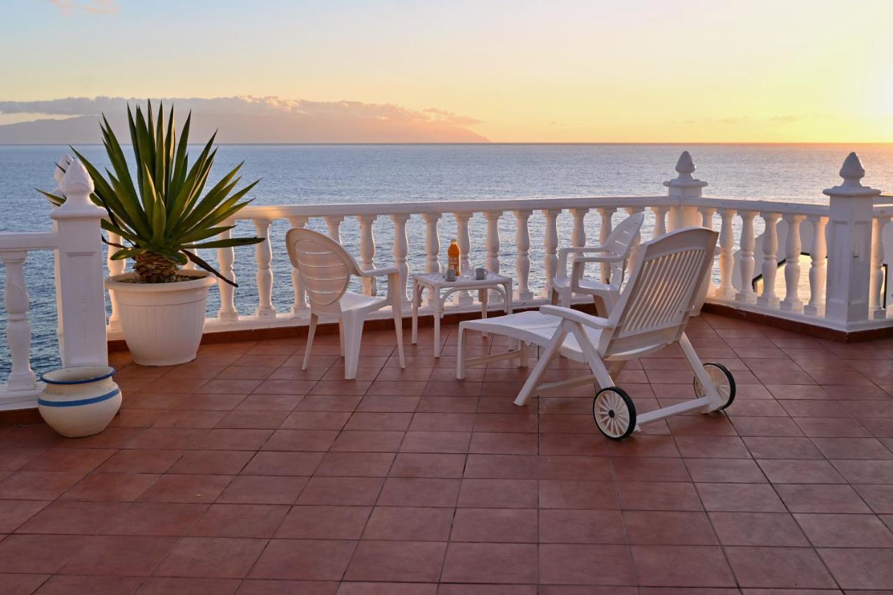 1St Line Sea View & Rooftop - Arena Puerto de Santiago  Exteriér fotografie